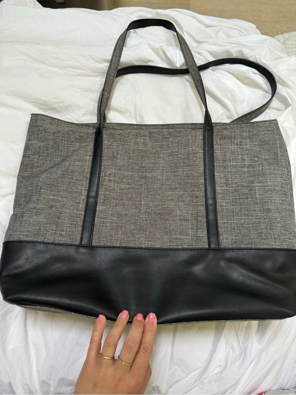 Sunny Snowy Gray Tote Bag for Men with Black Trim